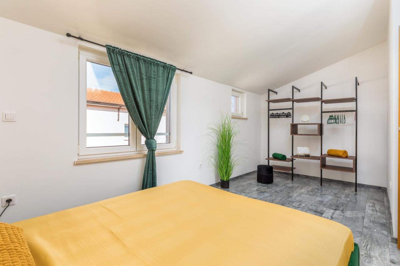 Apartman Nina Fažana Exteriör bild