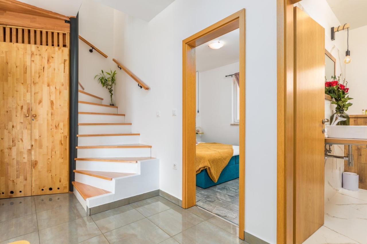 Apartman Nina Fažana Exteriör bild